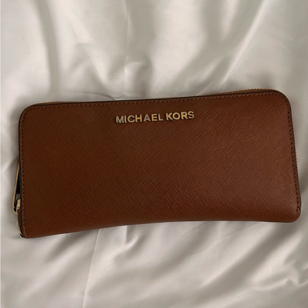 Michael Kors Wallet Brown Like New